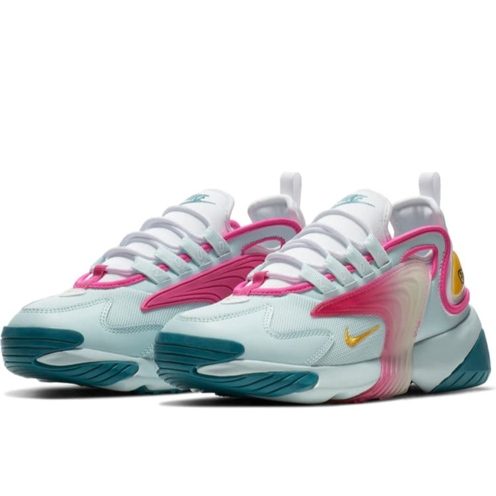 Nike Zoom 2K Sneakers Women’s 9 NWT